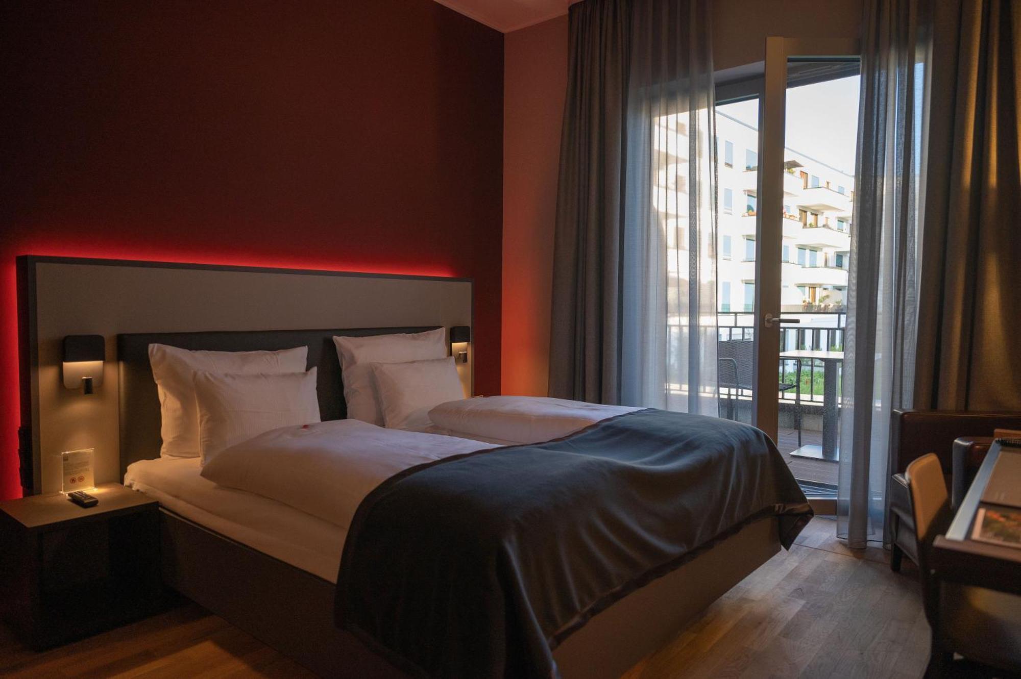 Qube Hotel Bahnstadt Heidelberg Exteriör bild